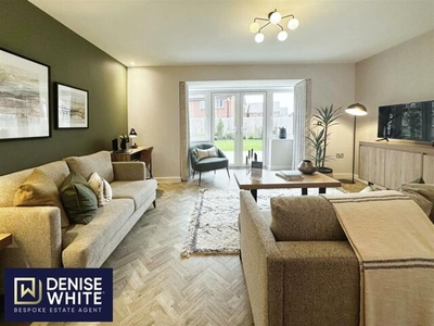 3 Bedroom Semi-detached House For Sale In Cheadle, Staffordshire
