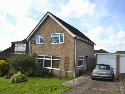 3 Bedroom Semi-detached House For Sale In Newport, Isle Of Wight