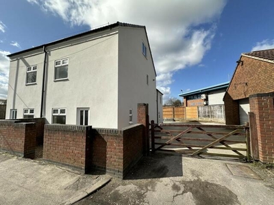 3 Bedroom Semi-detached House For Sale In Sutton-in-ashfield