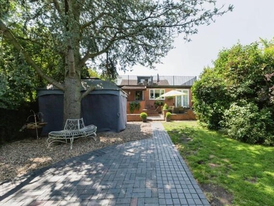 4 Bedroom Bungalow For Sale In Whitchurch