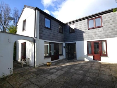 4 Bedroom Detached House For Sale In Lostwithiel, Cornwall