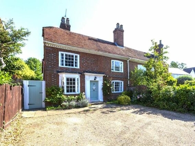 4 Bedroom Semi-detached House For Sale In Maidstone, Kent
