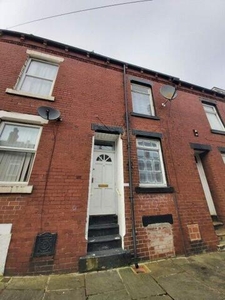 4 Bedroom Terraced House For Sale In Beeston, Leeds
