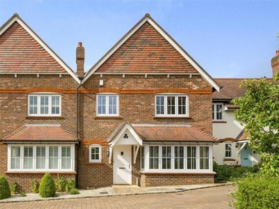 4 Bedroom Terraced House For Sale In Surrey