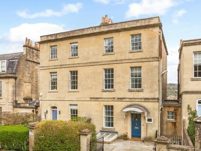 4 Bedroom Town House For Sale In Bath