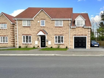 5 Bedroom Detached House For Sale In Aston, Sheffield