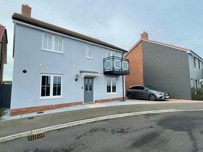 5 Bedroom Detached House For Sale In Walton On The Naze