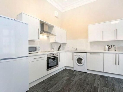 5 Bedroom Flat For Rent In City Centre, Glasgow