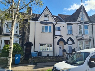 5 Bedroom Terraced House For Sale In Hull, North Humberside