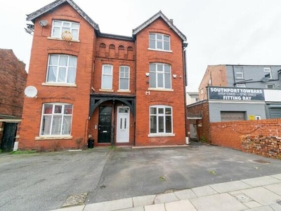 6 Bedroom Semi-detached House For Sale In Southport, Merseyside