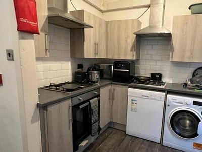 8 Bedroom Terraced House For Rent In Garmoyle Road