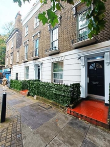 Apartment London London