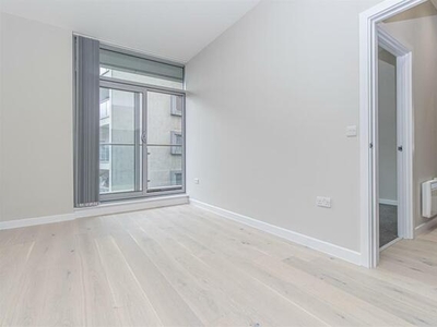 1 Bedroom Apartment For Rent In Aldgate Triangle