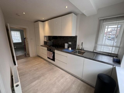1 Bedroom Apartment For Rent In Basingstoke