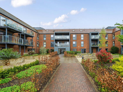 1 Bedroom Apartment For Sale In Alresford, Hampshire