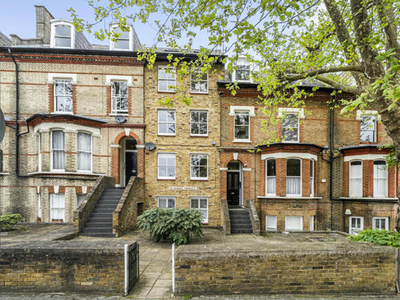 1 Bedroom Apartment For Sale In Boundaries Road, London
