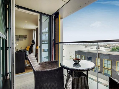 1 Bedroom Apartment For Sale In North Greenwich