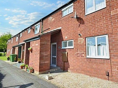 1 Bedroom Flat For Sale In Yarm, Stockton-on-tees