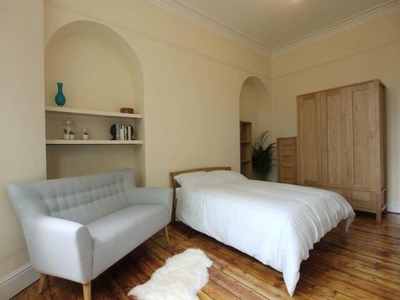 1 Bedroom House Share For Rent In Jesmond