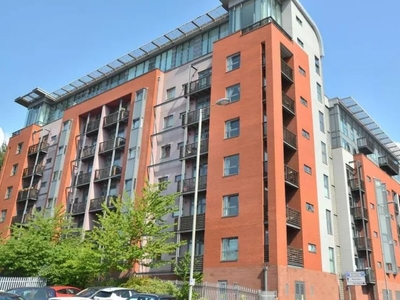 2 Bed Flat, Pall Mall, L3