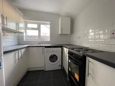 1 Bed Flat, St. Marks Road, WV3