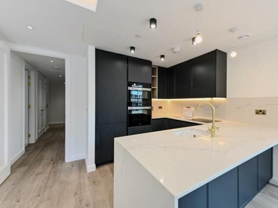 2 Bedroom Apartment For Rent In Bollinder Place, London