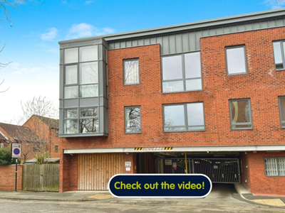 2 Bedroom Apartment For Sale In Wellington Street West, Hull