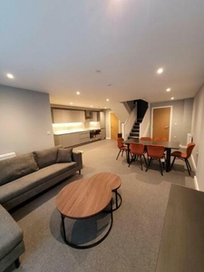 2 Bedroom Duplex For Rent In Scotland Street, Sheffield
