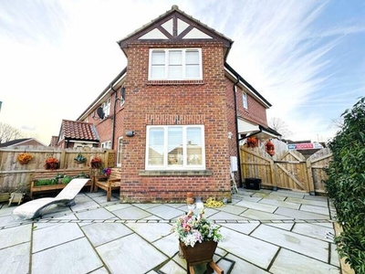 2 Bedroom End Of Terrace House For Sale In Almsford Road, Acomb