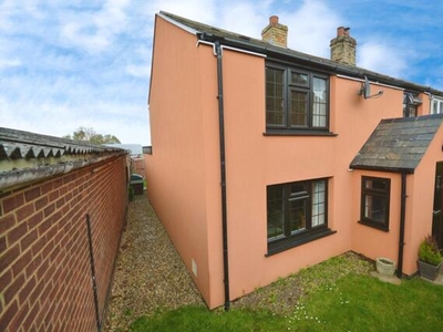 2 Bedroom End Of Terrace House For Sale In Biggleswade