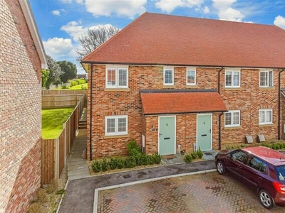 2 Bedroom End Of Terrace House For Sale In Walmer, Deal