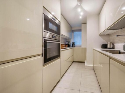 2 Bedroom Flat For Rent In South Kensington, London