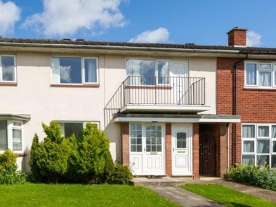 2 Bedroom Flat For Sale In Hertfordshire