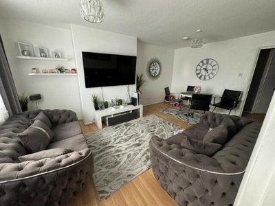 2 Bedroom Flat For Sale In Northolt, Middlesex
