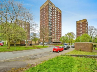 2 Bedroom Flat For Sale In Tamworth, Staffordshire