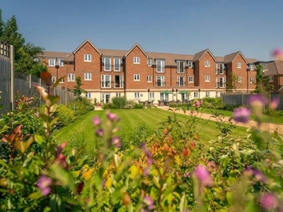 2 Bedroom Retirement Property For Rent In Knebworth, Hertfordshire