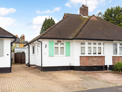 2 Bedroom Semi-detached Bungalow For Sale In Epsom