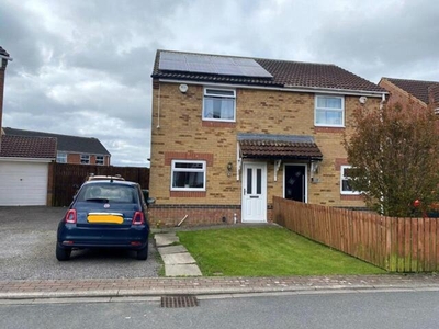 2 Bedroom Semi-detached House For Sale In Buttershaw, Bradford