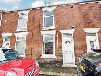 2 Bedroom Terraced House For Rent In New Whittington, Chesterfield