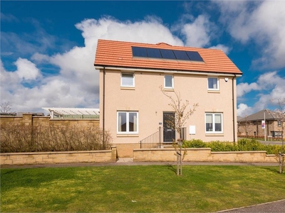 3 bed semi-detached house for sale in Haddington
