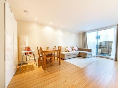 3 Bedroom Apartment For Sale In Limehouse, London