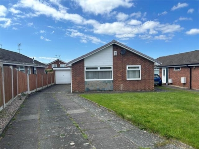 3 Bedroom Bungalow For Sale In Little Neston, Neston