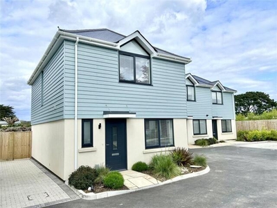 3 Bedroom Detached House For Sale In Christchurch, Dorset