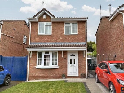 3 Bedroom Detached House For Sale In Galley Common, Nuneaton