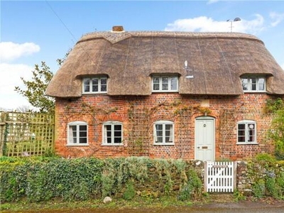 3 Bedroom Detached House For Sale In Pewsey, Wiltshire