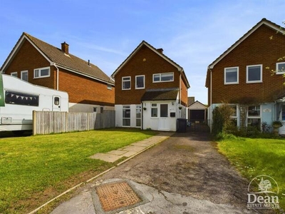 3 Bedroom Detached House For Sale In Woolaston