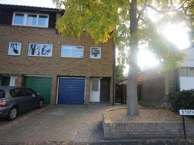 3 Bedroom End Of Terrace House For Rent In Twickenham