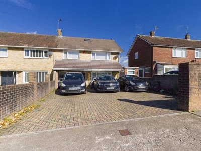 3 Bedroom End Of Terrace House For Sale In Cardiff