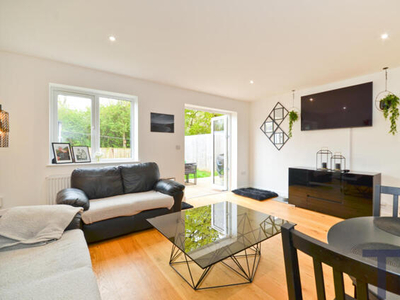 3 Bedroom End Of Terrace House For Sale In Newport