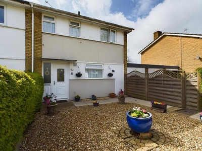 3 Bedroom End Of Terrace House For Sale In Reading